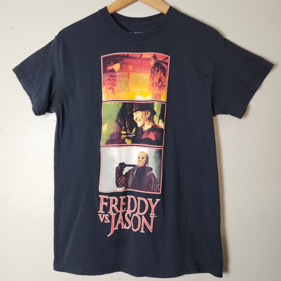 Freddy Vs Jason Men's Black Graphic Tee Short Sleeve Rare Size Medium - Picture 1 of 9